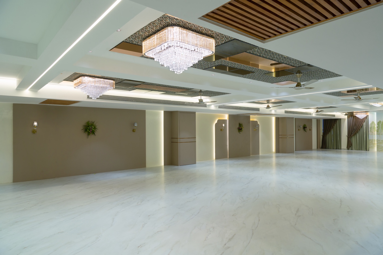 Dwarka Palace banquet hall
